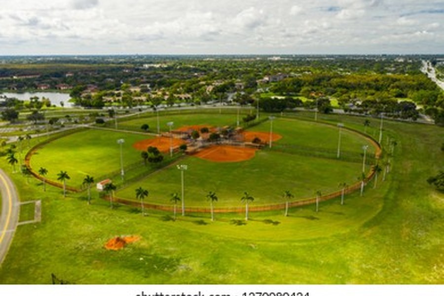 Coconut Creek community park and green spaces