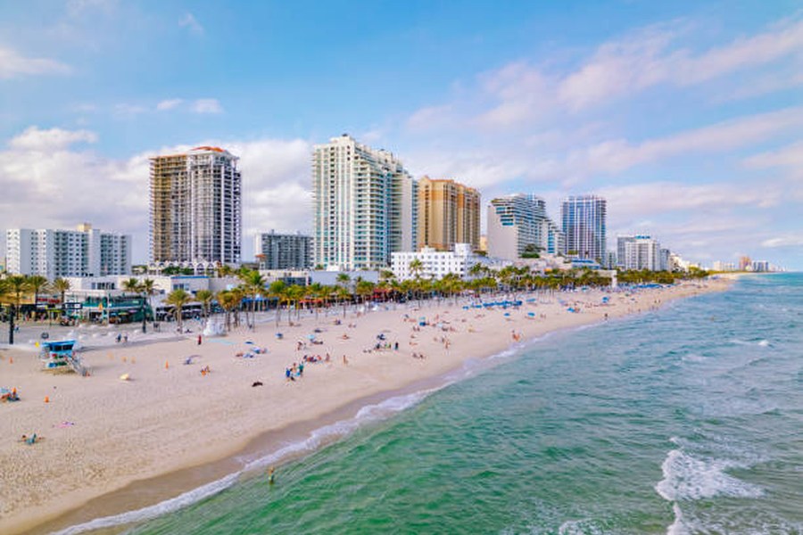 Fort Lauderdale luxury waterfront home